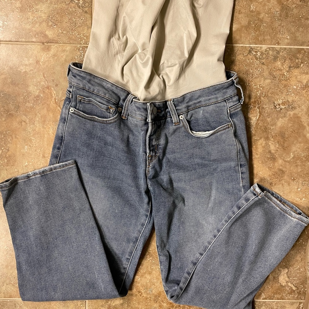 BLANQI Maternity Cropped Jeans in Light Blue